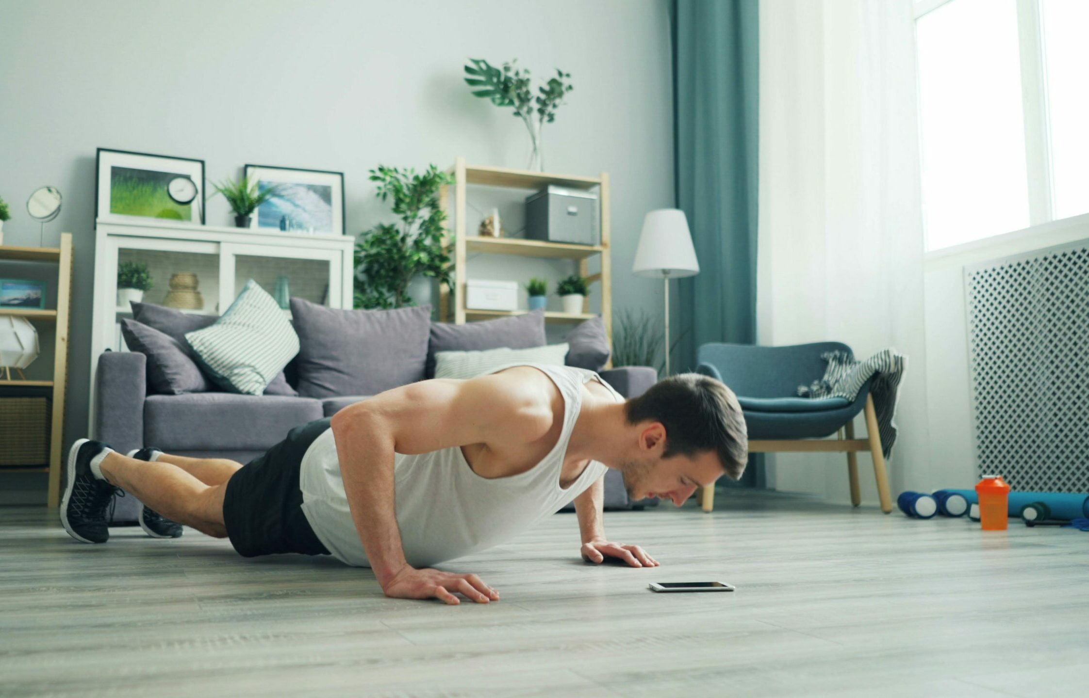 vitaly-gariev-JLhZ0kvpMx4-unsplash